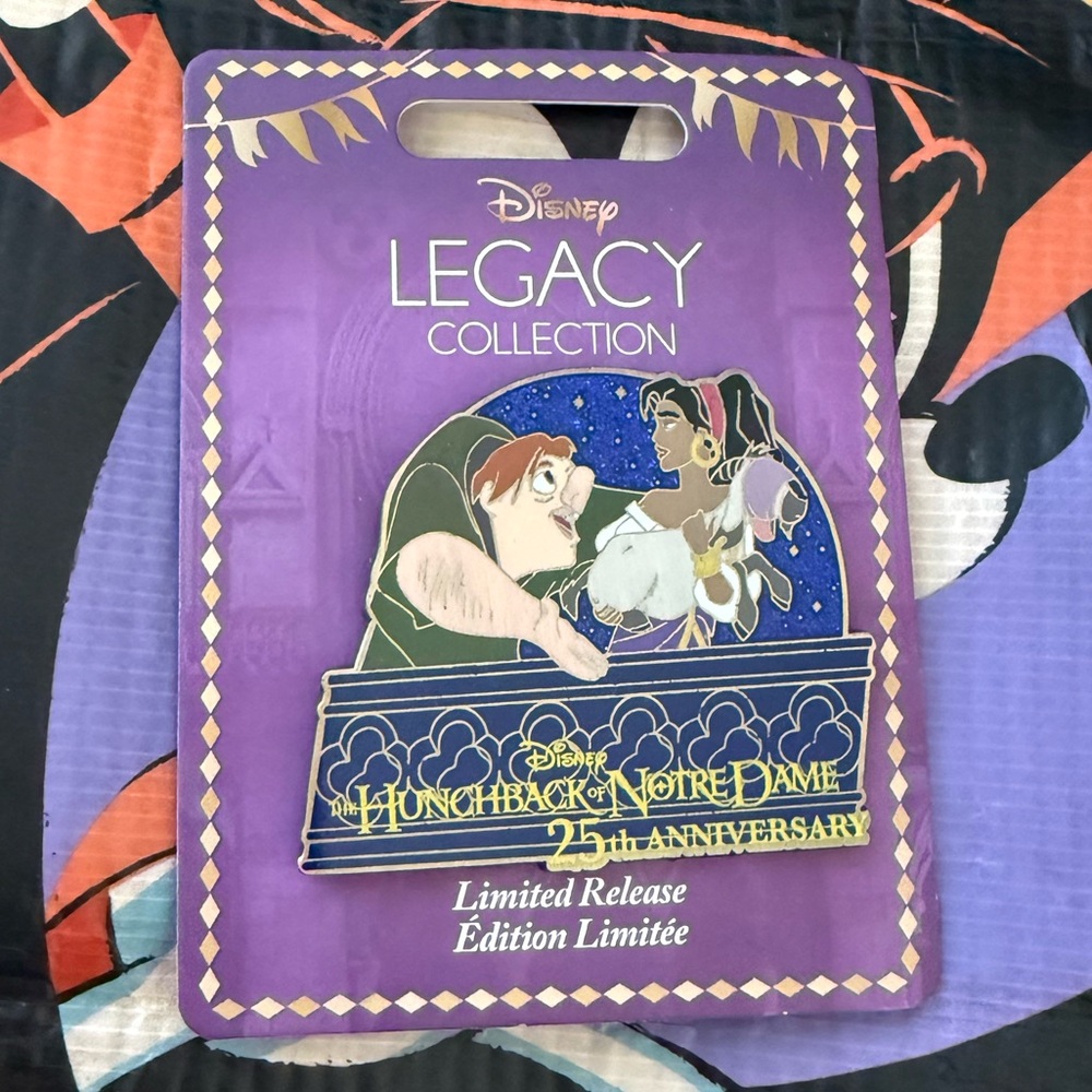 Disney Legacy collection The Hunchback Of Notre Dame 25th Anniversary